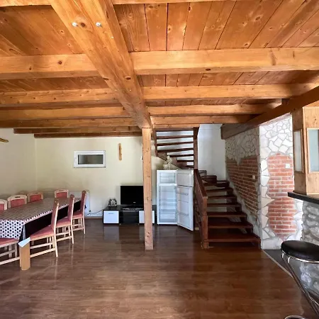 Cabana Vladimir Holiday home Cucuceni