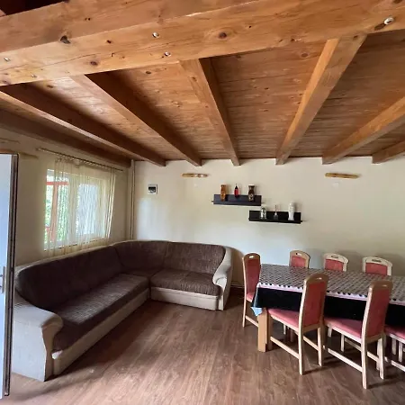 Cabana Vladimir Cucuceni